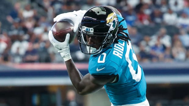 Jacksonville Jaguars wide receiver
                                                                                 Calvin Ridley
